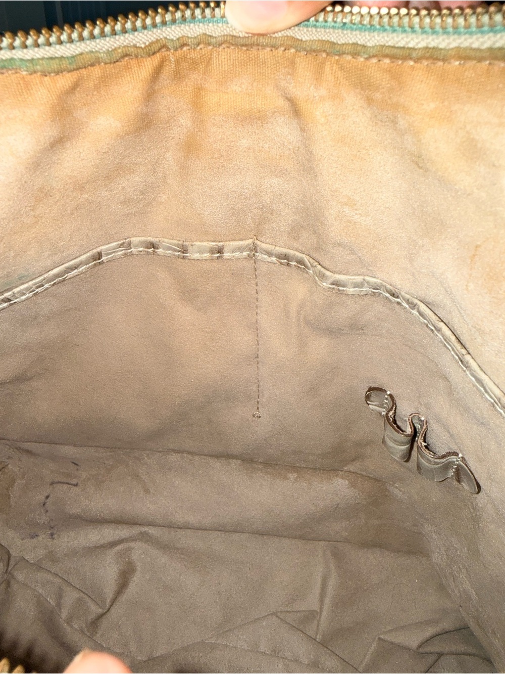 LOW START Brahmin Cream Croc-Embossed Leather Shoulder Bag - Picture 7 of 10